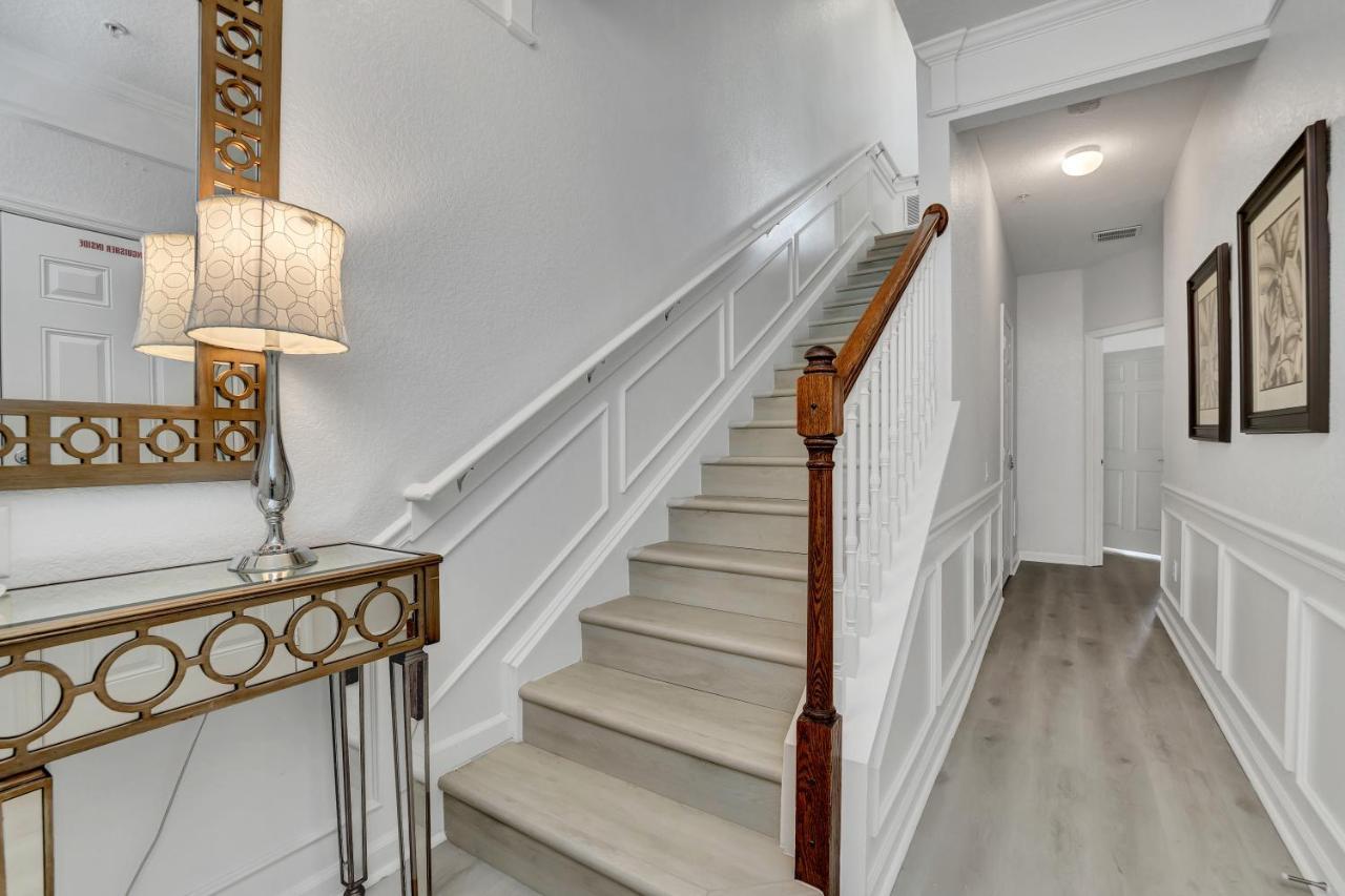 Newly Renovated Townhome, Near Universal & I-Drive Orlando Exterior photo
