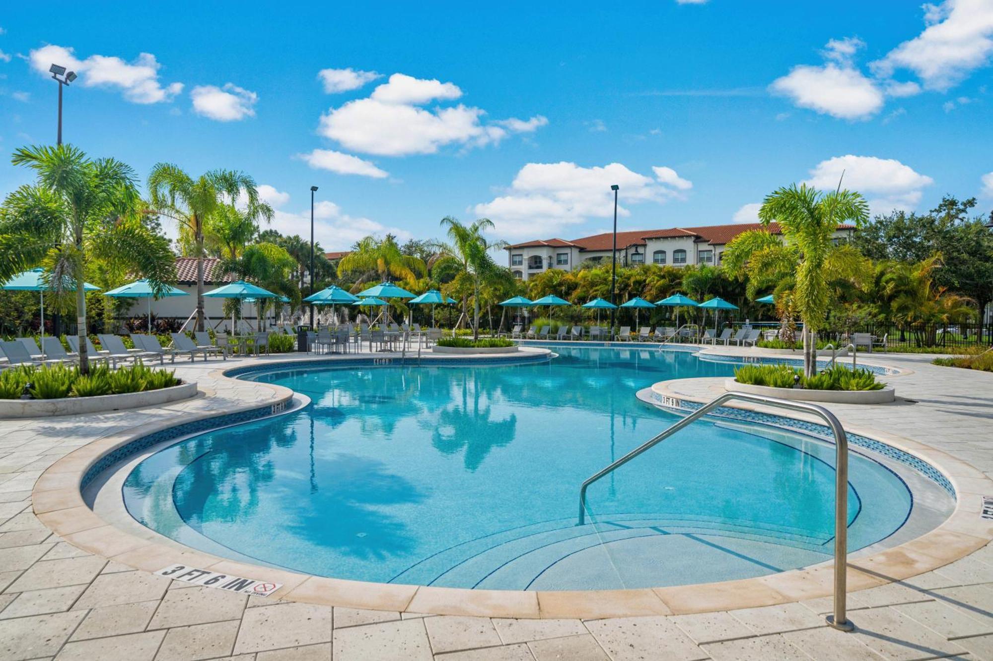 Newly Renovated Townhome, Near Universal & I-Drive Orlando Exterior photo